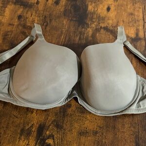 PINK Victoria's Secret Gray Bra